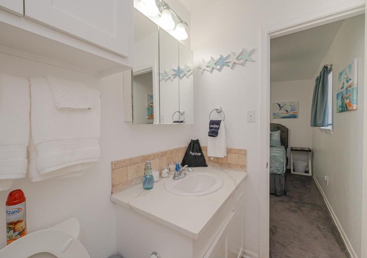 הוילה רוקפורט Knot Bay Haven, Dog Friendly, Hot Tub, Fenced Yard, Patio And Grill, 3 Br מראה חיצוני תמונה